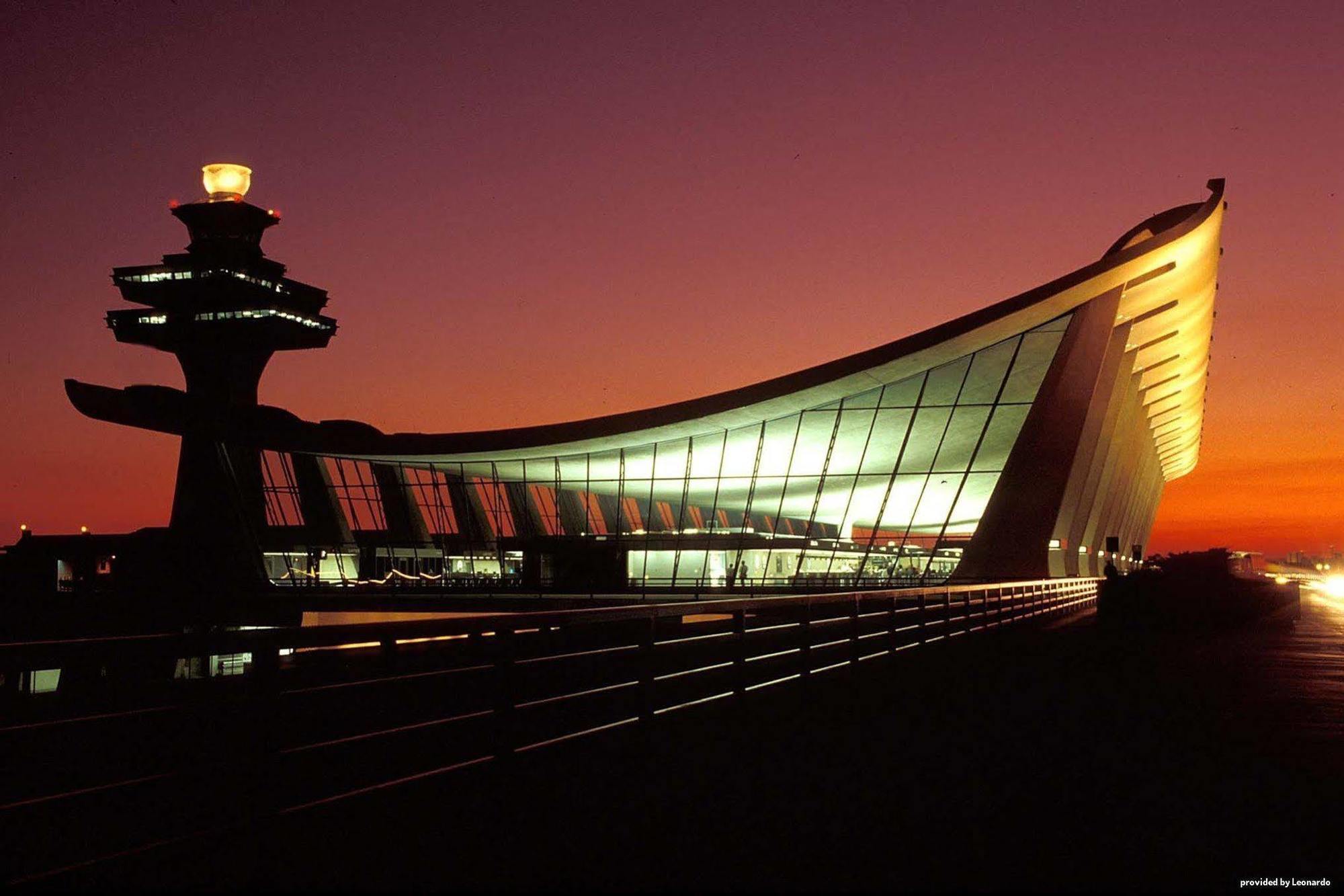 סטרלינג Best Western Dulles Airport Inn מראה חיצוני תמונה
